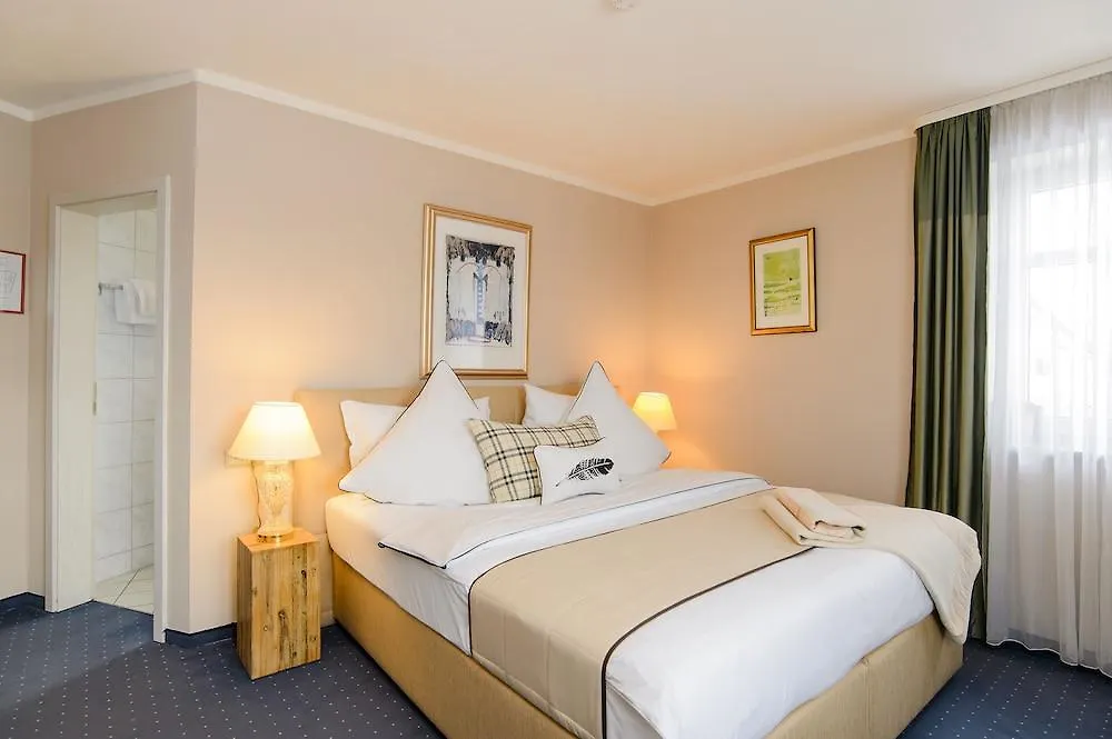 Landhaus Ambiente Munich 3*,