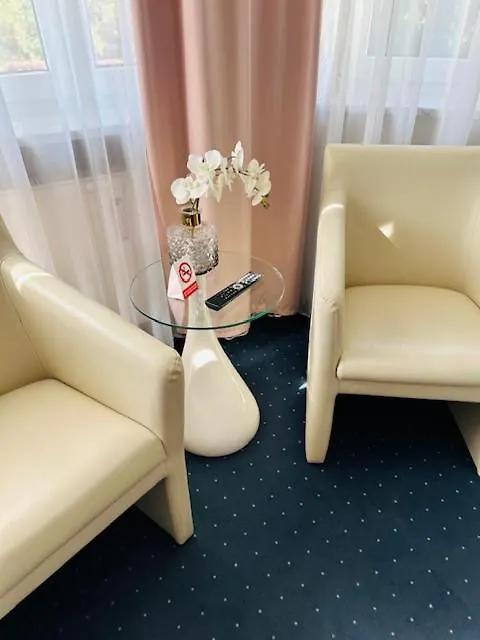 Landhaus Ambiente Munique Hotel